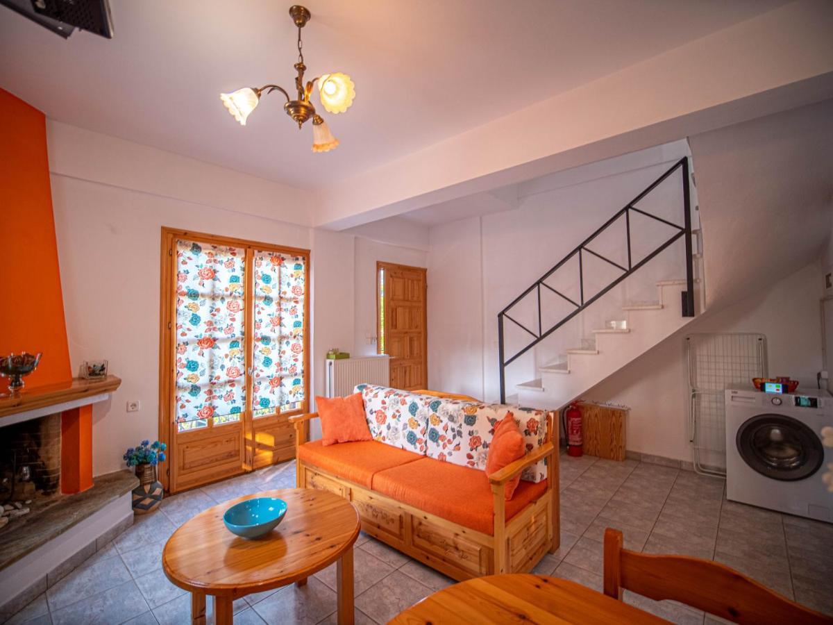 Orange House For Big Families In Damouchari - Delicious Houses المظهر الخارجي الصورة