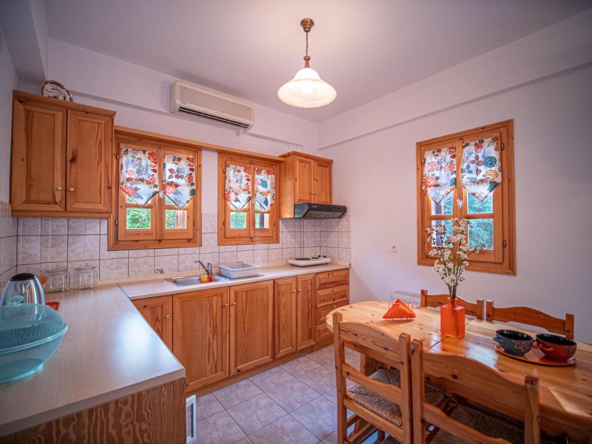 Orange House For Big Families In Damouchari - Delicious Houses المظهر الخارجي الصورة