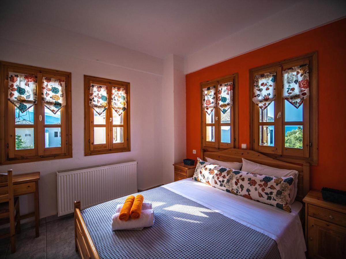 Orange House For Big Families In Damouchari - Delicious Houses المظهر الخارجي الصورة