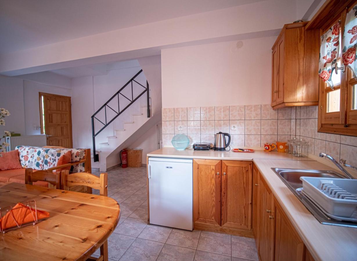Orange House For Big Families In Damouchari - Delicious Houses المظهر الخارجي الصورة