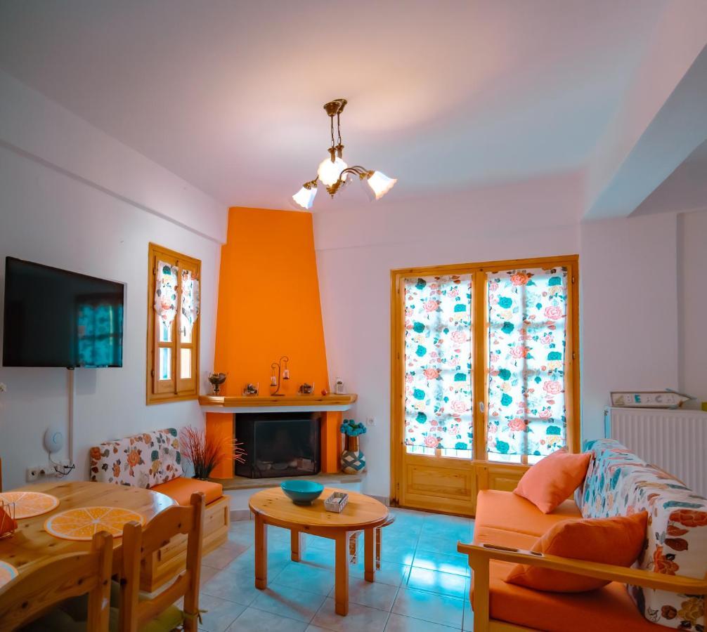 Orange House For Big Families In Damouchari - Delicious Houses المظهر الخارجي الصورة