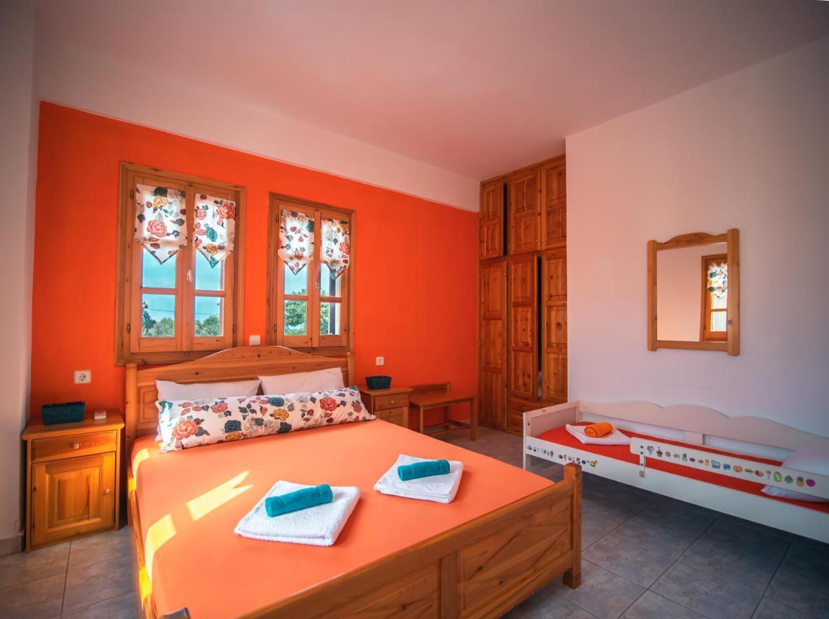 Orange House For Big Families In Damouchari - Delicious Houses المظهر الخارجي الصورة